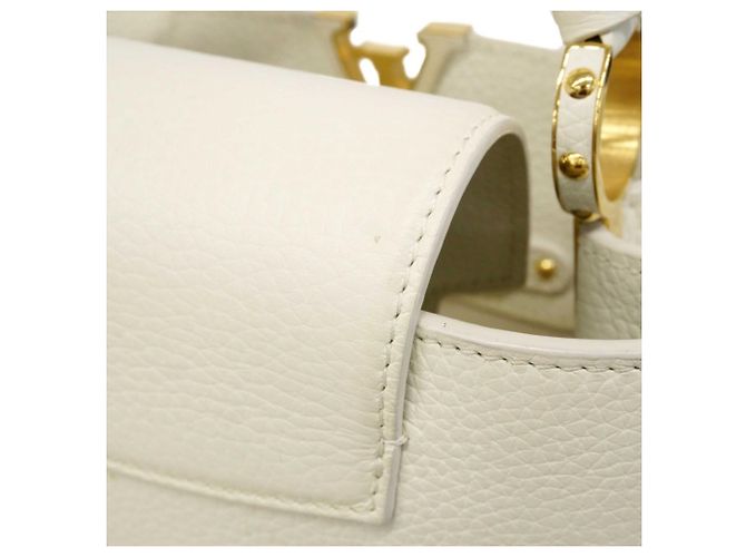 Borsa Capucines BB Louis Vuitton Bianco - vista 9