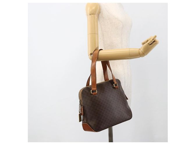 Céline Sac à main en toile Macadam CELINE en cuir PVC marron doré Auth ka3766 - vue 23