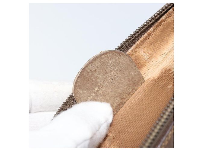 GUCCI GG Supreme Clutch Bag PVC Beige Oro Auth YKZ053 - vista 12