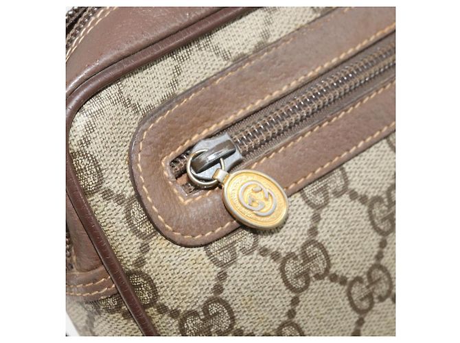 GUCCI GG Supreme Clutch Bag PVC Beige Oro Auth YKZ053 - vista 20