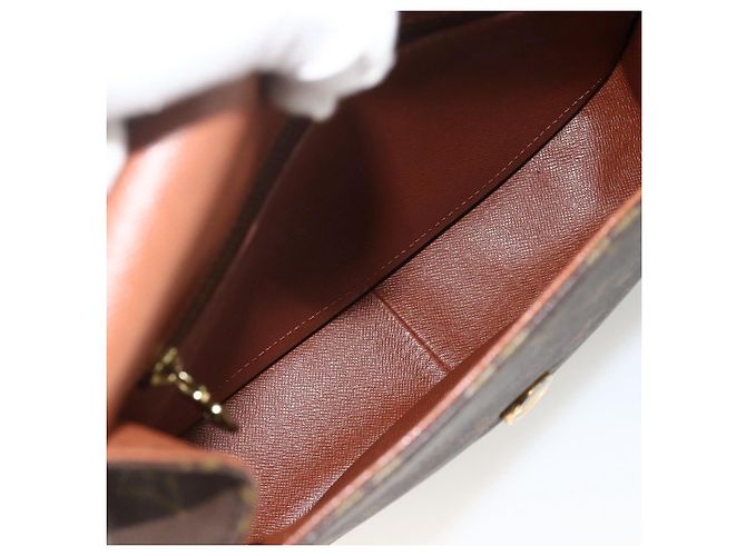 LOUIS VUITTON Borsa a Spalla Monogram Saint Cloud GM M51242 LV Auth AMZ154 Monogramma - vista 10