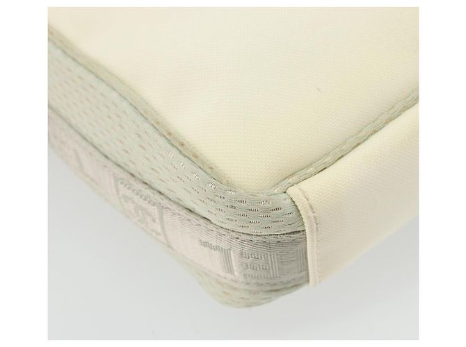 Borsa a Spalla Camelia Linea Sport CHANEL Nylon Bianco CC Auth YKZ1607A - vista 16