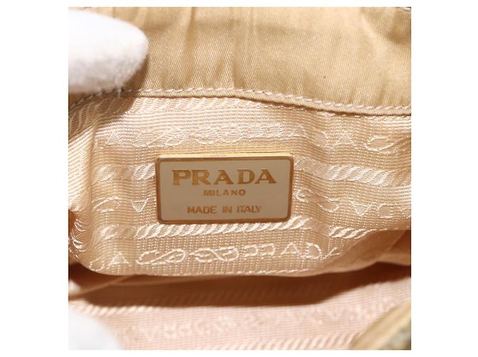 Borsa a Spalla con Catena Prada in Nylon Beige Oro Auth bs34265 D'oro - vista 19