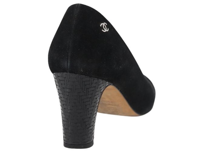 CHANEL Décolleté in Camoscio 36 1/2 C Nero CC Auth 174628A - vista 3