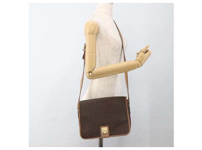 Céline Sac à épaule en toile Macadam CELINE en cuir PVC marron doré Auth ARZ857 - vue 23