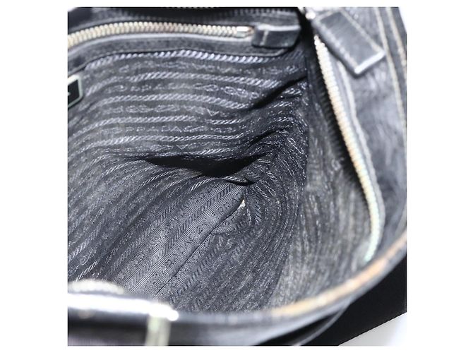 Borsa a Spalla in Pelle Nera e Argento PRADA Auth ka3716 Nero - vista 20