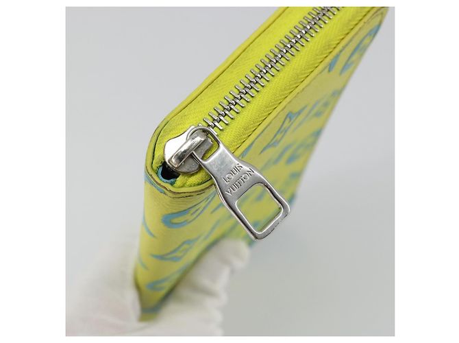 Cartera Vertical Zippy Playground LOUIS VUITTON Amarilla M82005 Auth YKZ1017V Amarillo - vista 8