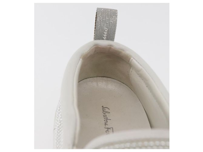 Salvatore Ferragamo Gancini Slipon Pelle 5 1/2 D Argento Auth 174632A - vista 17