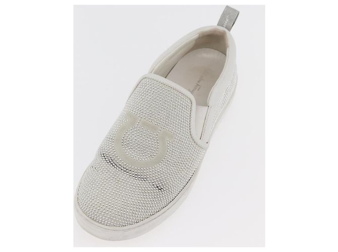 Salvatore Ferragamo Gancini Slipon Pelle 5 1/2 D Argento Auth 174632A - vista 24