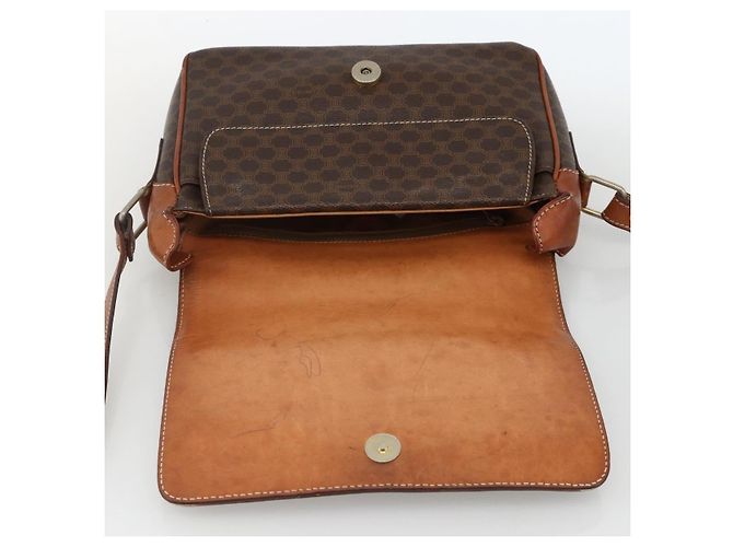 Céline Borsa a Spalla in Tela Macadam CELINE in Pelle PVC Marrone Oro Auth INZ100 D'oro - vista 9