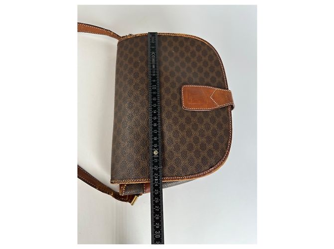 Céline Vintage Celine Paris Triomphe Monogramm Leder Schultertasche Braun - Ansicht 14