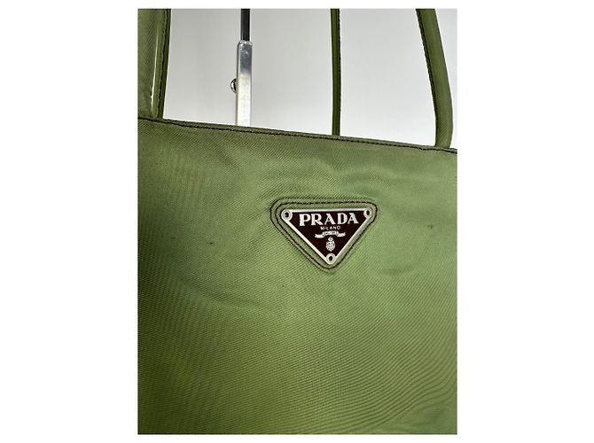 Tote Vintage Prada Dreiecks-Polyester-Tasche grün - Ansicht 2