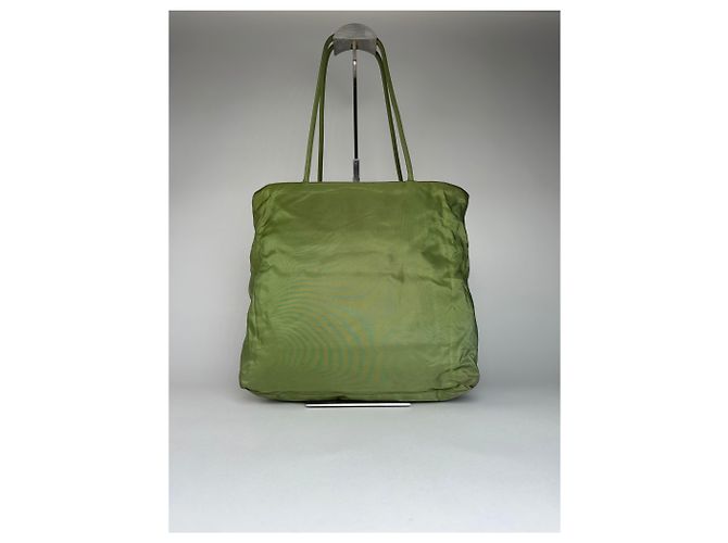 Tote Vintage Prada Dreiecks-Polyester-Tasche grün - Ansicht 3