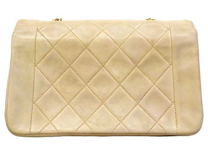 Borsa a Spalla Chanel Diana con Catena Beige - vista 13