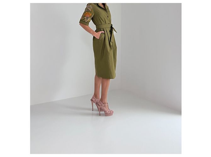 Robe chemise Dries Van Noten kaki brodée fleurs - vue 4