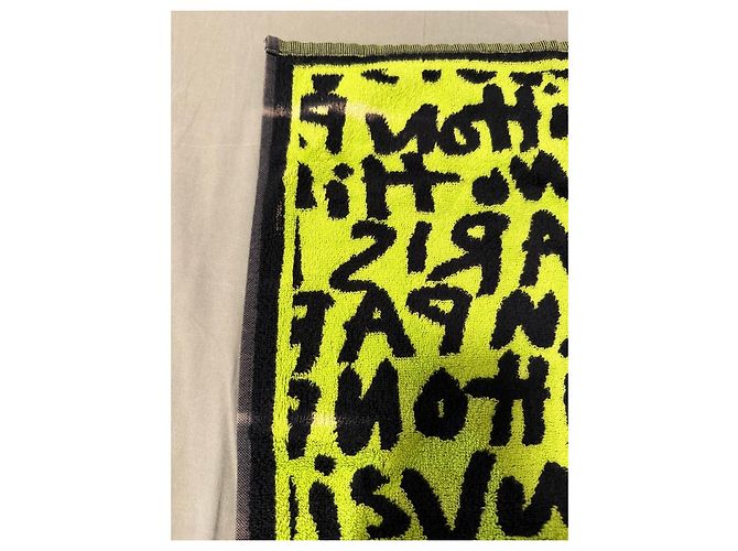 Louis Vuitton Gym Fitness Towel Stephen Sprouse Graffiti Black Yellow - view 10