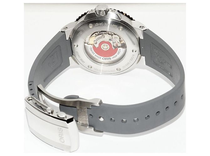 Oris Aquis Date RelieF aus Edelstahl Braun - Ansicht 2