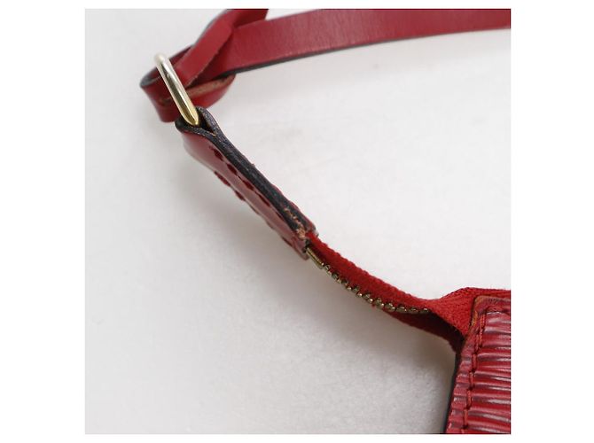 Pochette Accessoires Epi di Louis Vuitton Rosso - vista 12