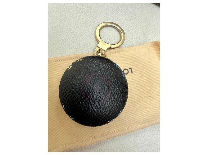 Louis Vuitton Monogram Multicolore Round Charm Astropill Takashi Murakami Black Multiple colors - view 6