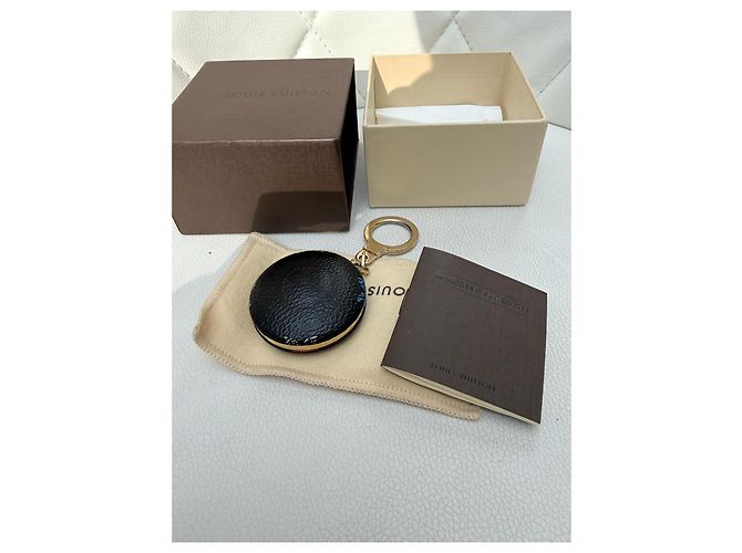 Louis Vuitton Monogram Multicolore Round Charm Astropill Takashi Murakami Black Multiple colors - view 8