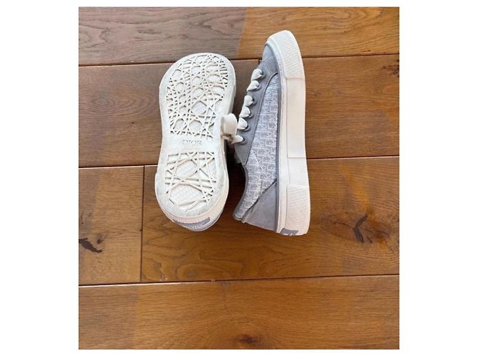 Christian Dior Baskets Dior B33 Tennis Suede & Canvas - Taille 41, Gris/Blanc - vue 10
