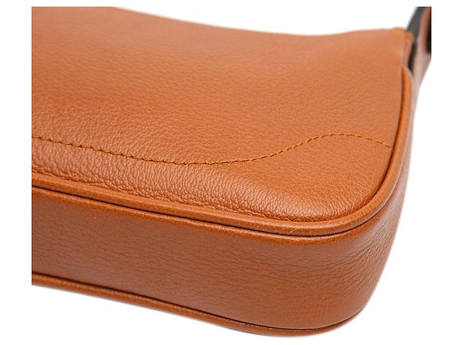 Borsa a Spalla Mini Aphrodite in Pelle Marrone Gucci - vista 8