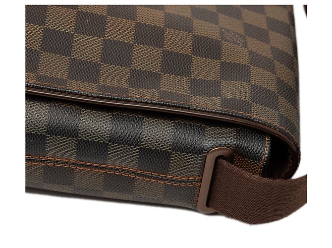 Louis Vuitton Marrone Damier Ebene Brooklyn MM - vista 7