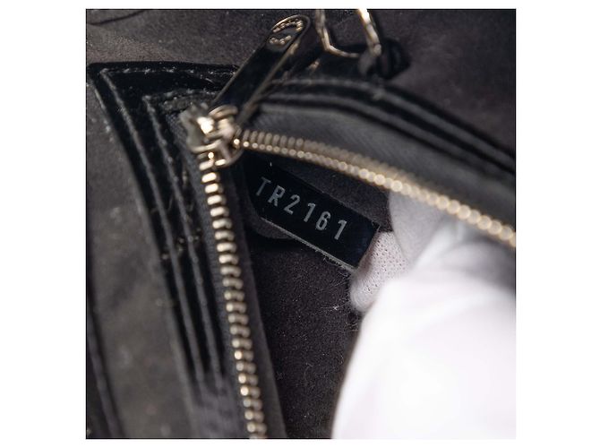 Twist Louis Vuitton Nero Elettrico Epi Mirabeau PM - vista 6