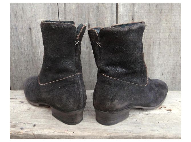Botines Fiorentini+Baker de Nubuck Negro - vista 4