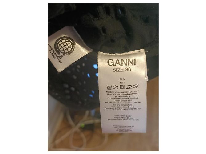 Top Ganni de algodón negro con bordado inglés - vista 3