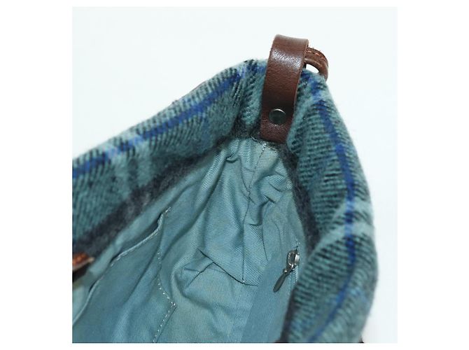 Borsa a spalla Burberry Nova Check Blue Label in lana blu navy Auth INZ074A - vista 19