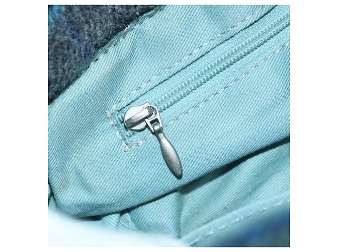 Borsa a spalla Burberry Nova Check Blue Label in lana blu navy Auth INZ074A - vista 21