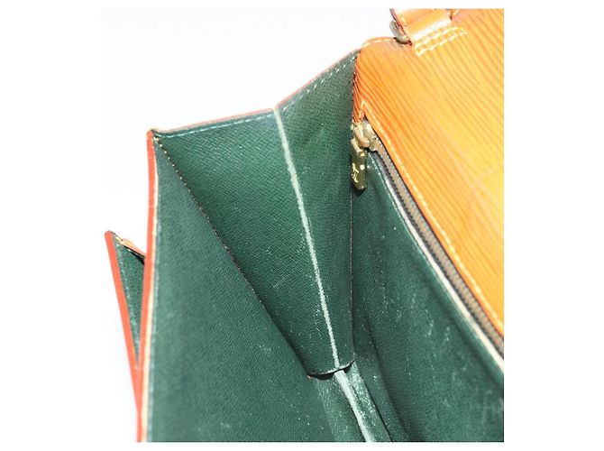 LOUIS VUITTON Borsa a Mano Dragonne Epi Serie Zipangu Oro M52618 LV Auth YKZ1131 - vista 21