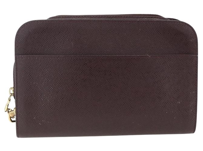LOUIS VUITTON Taiga Baikal Clutch Bag Acajou M30186 LV Auth AMZ144 Marrone - vista 2