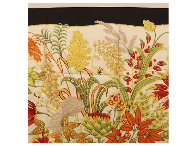 Sciarpa in seta nera Salvatore Ferragamo Auth 174683A Nero - vista 3