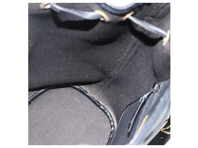 Borsa a spalla in tela a nido d'ape PVC nera e oro Christian Dior Auth 174364 Nero D'oro - vista 18