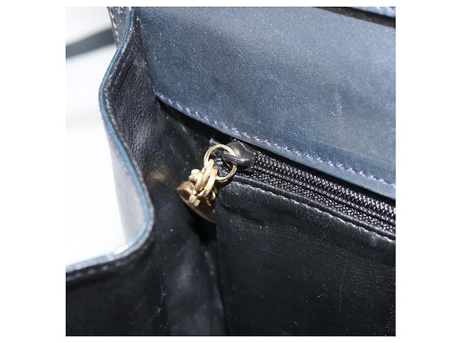 Borsa a Spalla Gancini in Pelle Salvatore Ferragamo Blu Navy Oro Auth YKZ1453A - vista 20