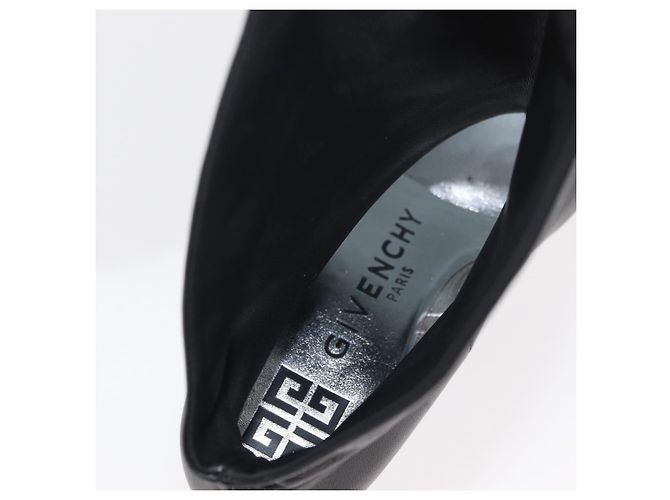 Botines de cuero negros GIVENCHY Auth 174625A - vista 30