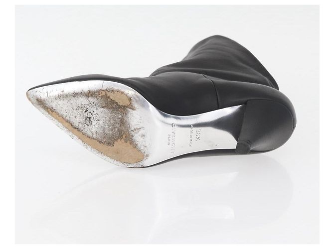 Botines de cuero negros GIVENCHY Auth 174625A - vista 7