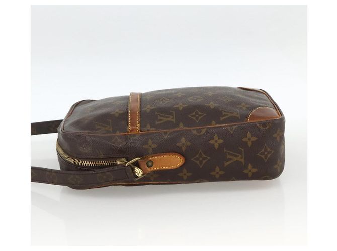 LOUIS VUITTON Borsa a Spalla Monogram DanubeMM M45264 LV Auth YKZ761 Monogramma - vista 3