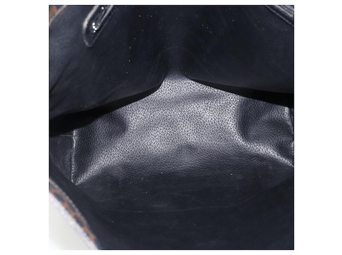 Céline Borsa tote in tela Macadam CELINE in pelle PVC nera e oro Auth YKZ828A Nero D'oro - vista 10