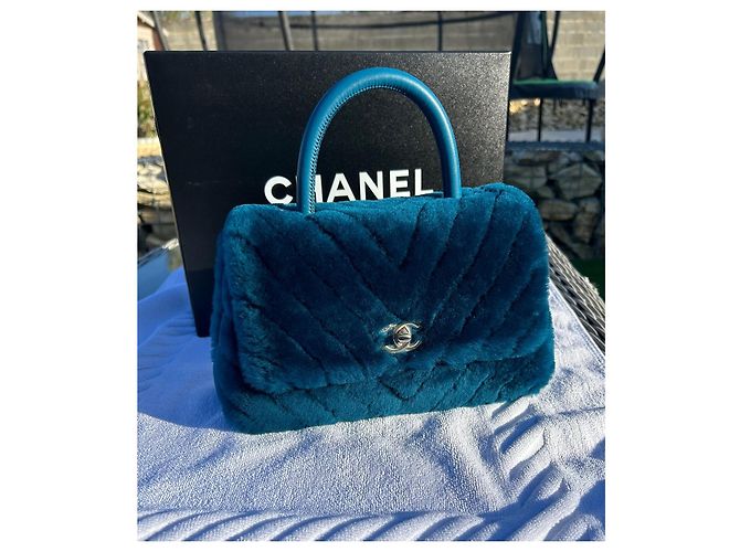 Trendy CC Chanel Shearling-Tasche mit Lammlederverzierungen Dunkelblau - Ansicht 15