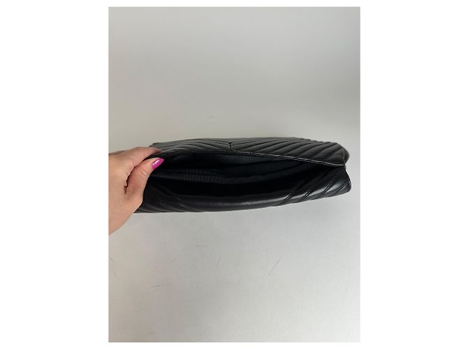 Pochette en cuir vintage Givenchy abstraite noire - vue 9