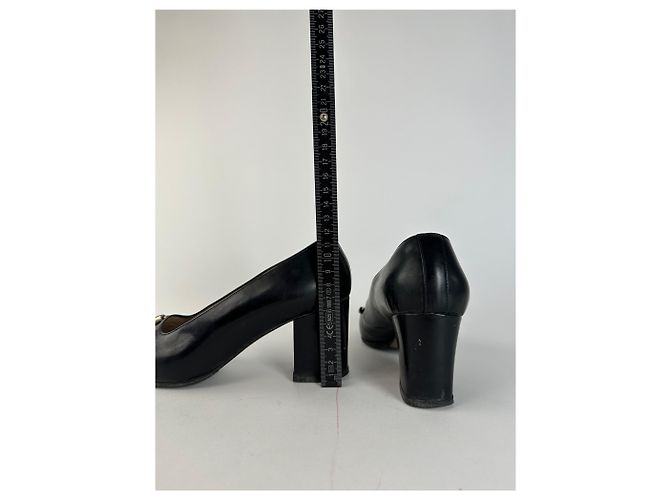 Vintage Gucci Lackleder-Pumps mit Pferdebit EU35,5 Schwarz - Ansicht 5