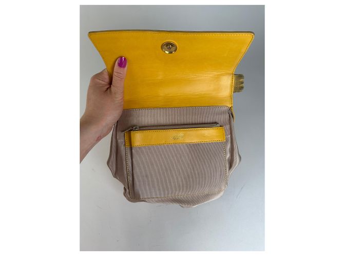Vintage Gianni Versace Lederhandtasche Gelb Grau - Ansicht 10