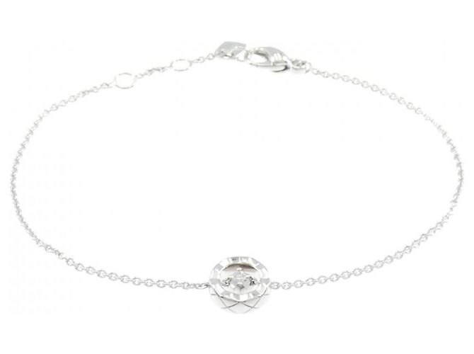 Bracciale charm Coco Crush di Chanel - vista 3