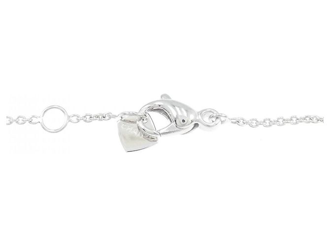 Bracciale charm Coco Crush di Chanel - vista 4