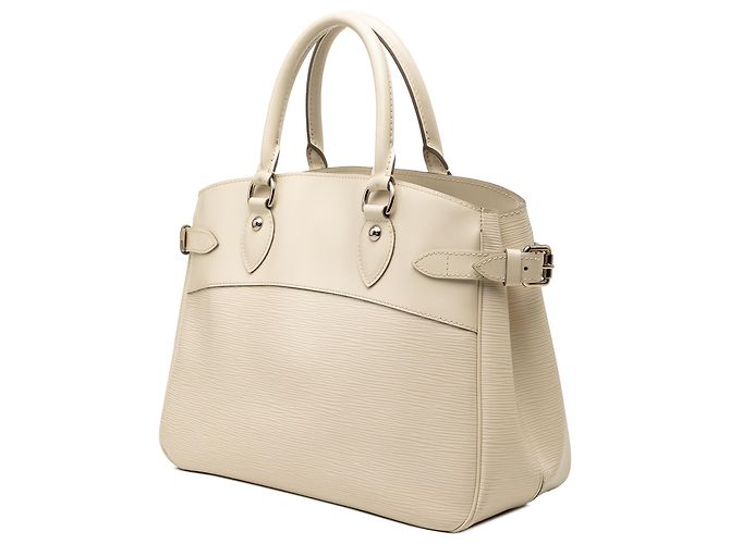 Louis Vuitton Passy PM in Epi Bianco - vista 2