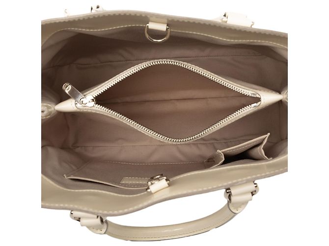 Louis Vuitton Passy PM in Epi Bianco - vista 4