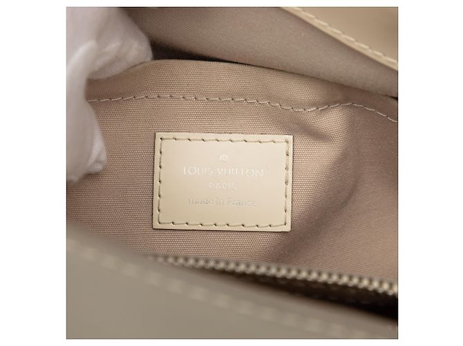 Louis Vuitton Passy PM in Epi Bianco - vista 5